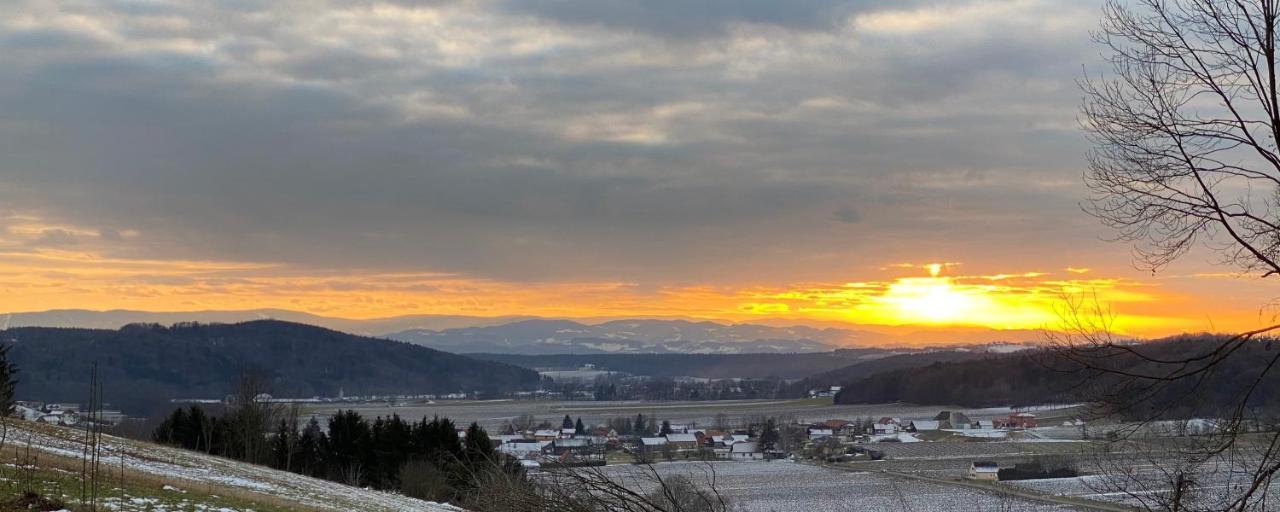 Landvilla Sinelia Premium Dietersdorf am Gnasbach Eksteriør bilde