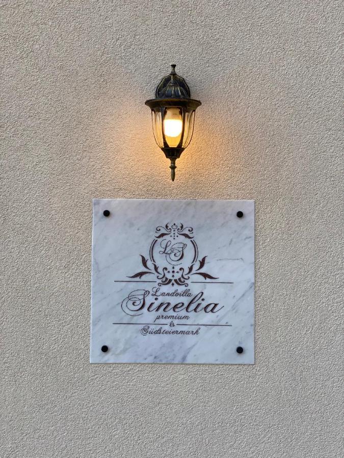 Landvilla Sinelia Premium Dietersdorf am Gnasbach Eksteriør bilde
